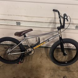 Fit Bmx BIKE TRL 21” Top Tube S&M Bars 
