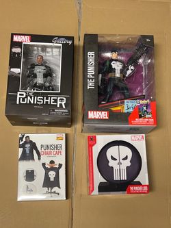 MARVEL THE PUNISHER COLLECTIBLE COLLECTION — 4 ITEMS — $75 OBO
