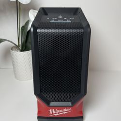 Milwaukee Portable Speaker M18