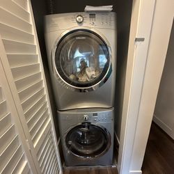 Electrolux Washer And Dryer 