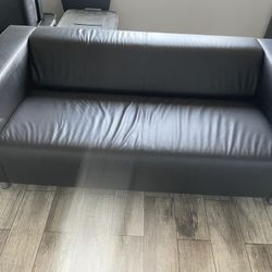 Black Single Lather Couch 
