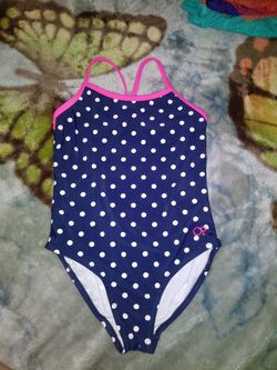 Girl swimsuit