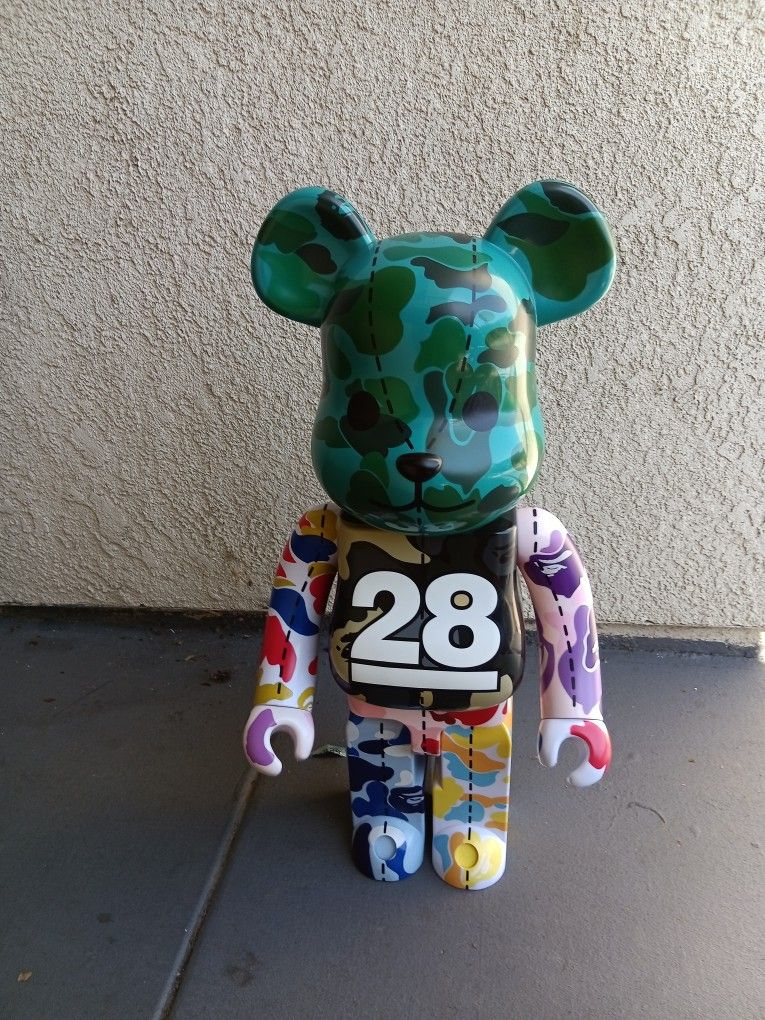Bearbrick 28 Anniversary Camo