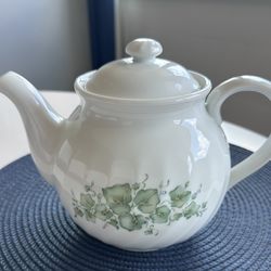 Corning/corelle Teapot 