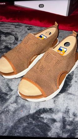 Sandels
