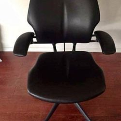 Humanscale Freedom Office Chair With Headrest Made In Italy  Delivery Possible