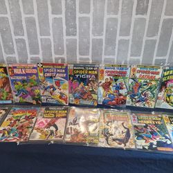 Comic Books Lot Of 14