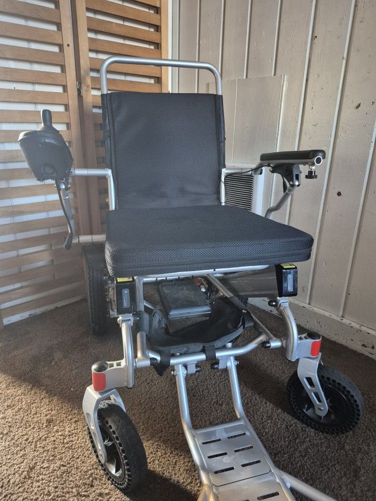 Portable Electric Wheelchair