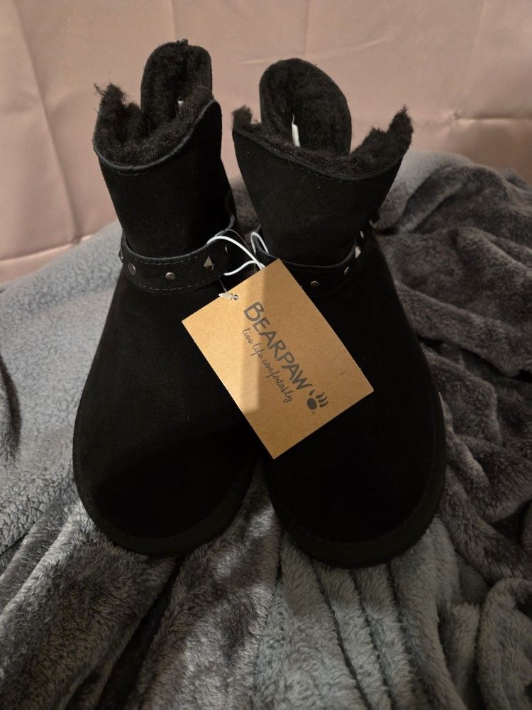 Women's Bearpaw Boots