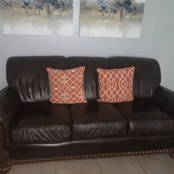 3 leather sofas with Table 