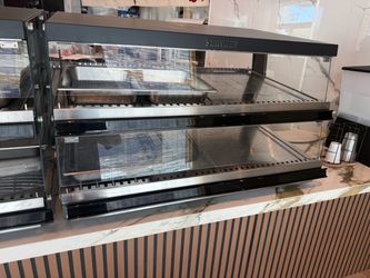 ２Shelf countertop heated display 42”