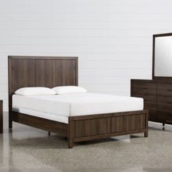 $160 Queen Bedroom Set 