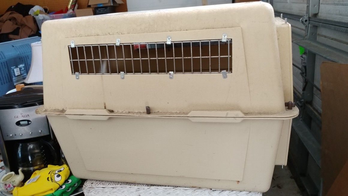 Dog crate medium size dog