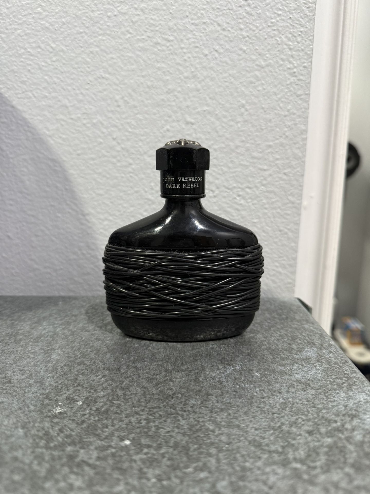 John Varvatos Dark Rebel 75ml 2.5oz EDT Cologne Fragrance For Men