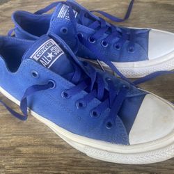 Converse Chuck ll Size 7 Men/9Women