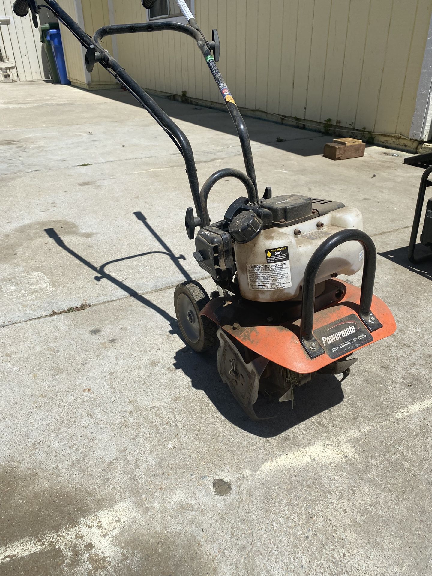 Cultivator