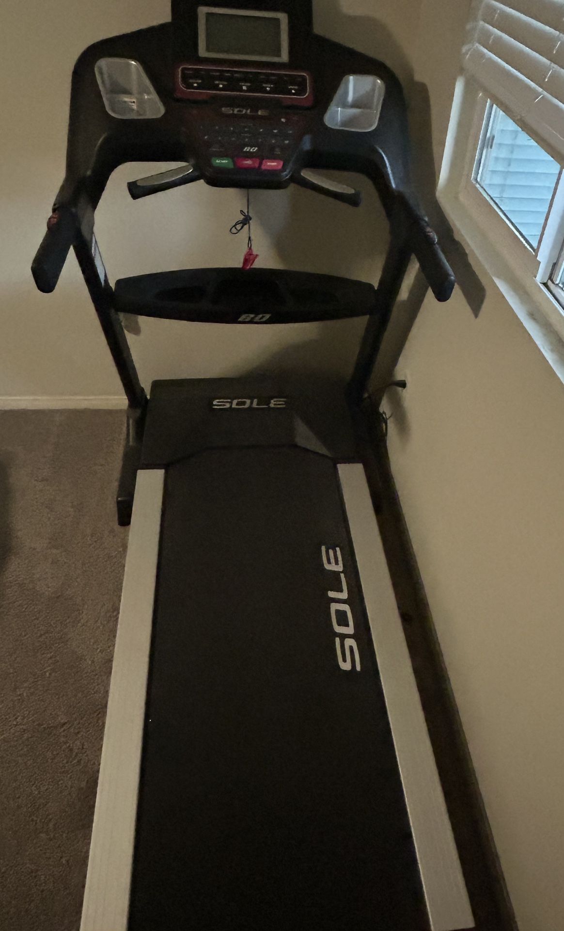 Sole F80 Treadmill 