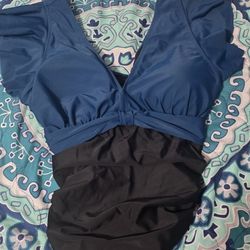 Women's Bathing Suit Size XXL 