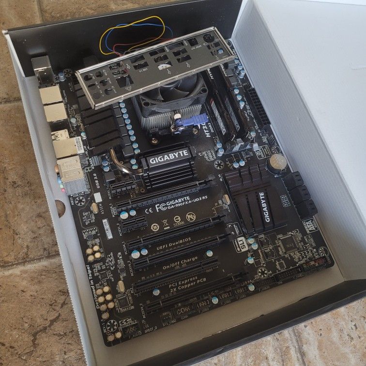 Gigabyte Motherboard + CPU + RAM
