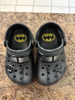 Batman crocs