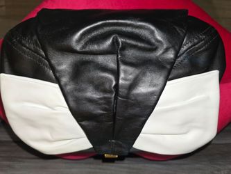 NEW MOSCHINO LEATHER BAG CLUTCH