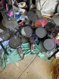 Alesis Electronic Drum set DM7X