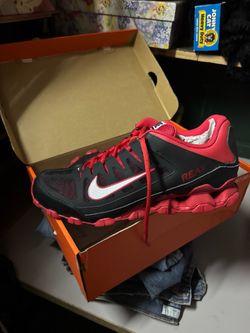 Men’s new Red NIKE SIZE 10.5