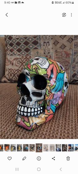 RESIN HAND PAINTED SCULL LIKE NEW EXCELLENT CONDITION