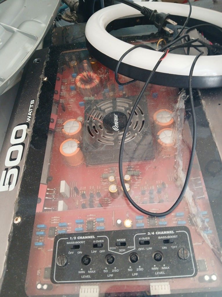500 Watt Amp