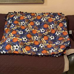  Sports Throw Blanket 