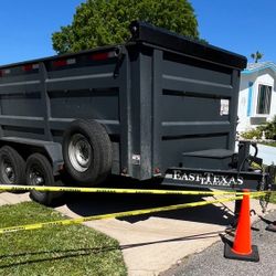 2022 Hydraulic Dumpster trailer