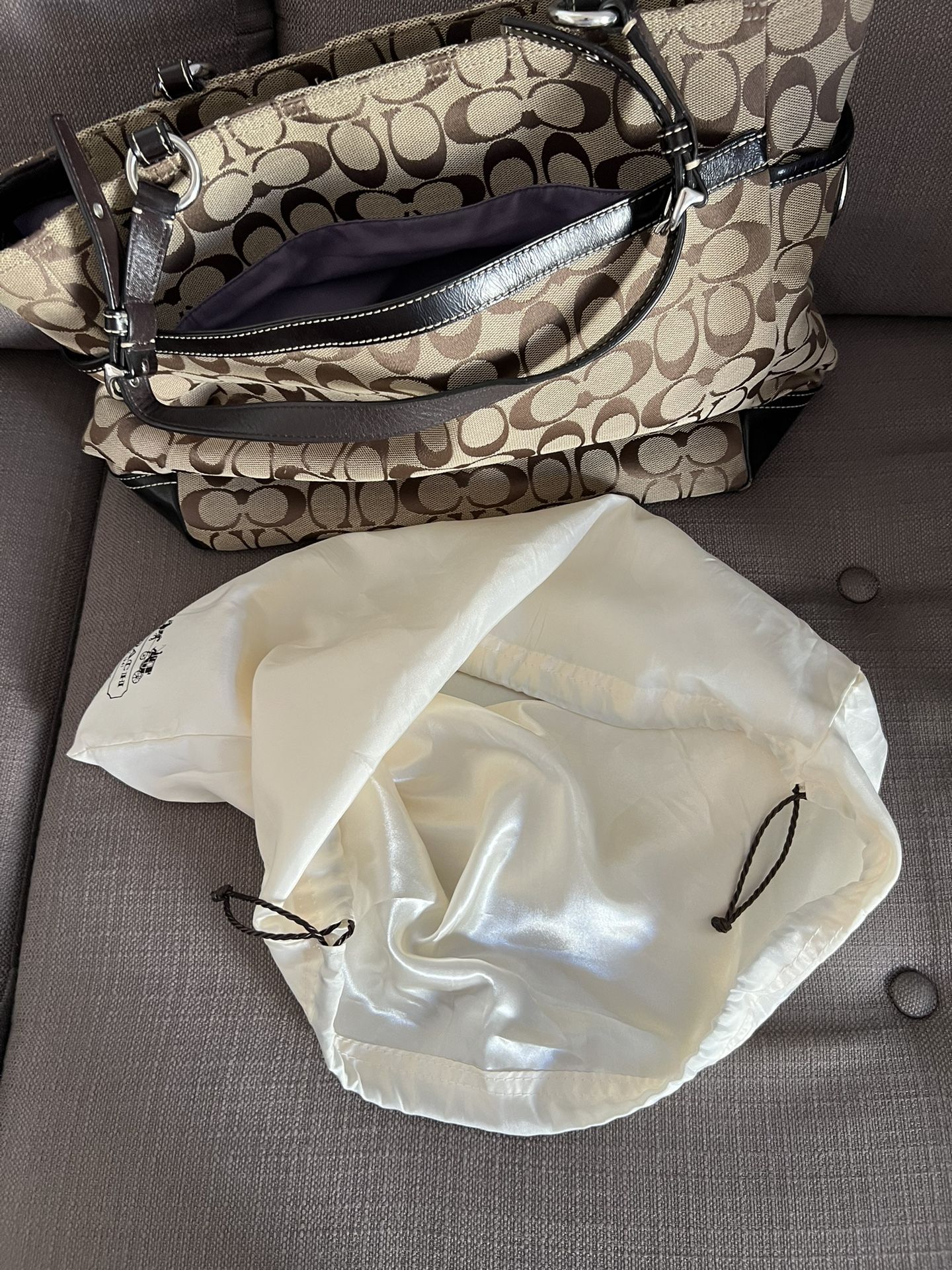 Travel COACH Bag/Purse