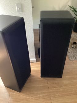 2 speakers