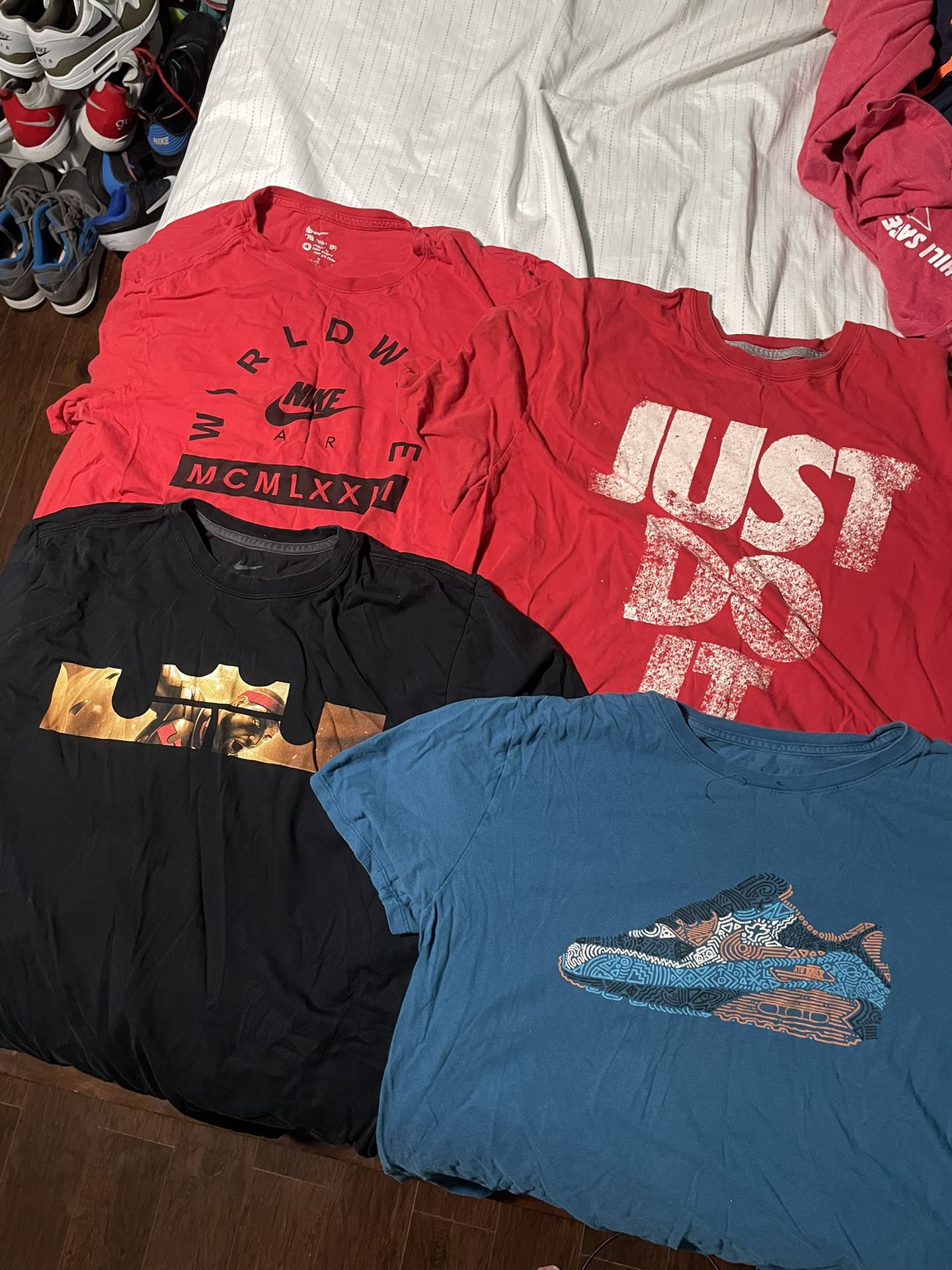 Nike T Shirts 4 For $20 Bundle