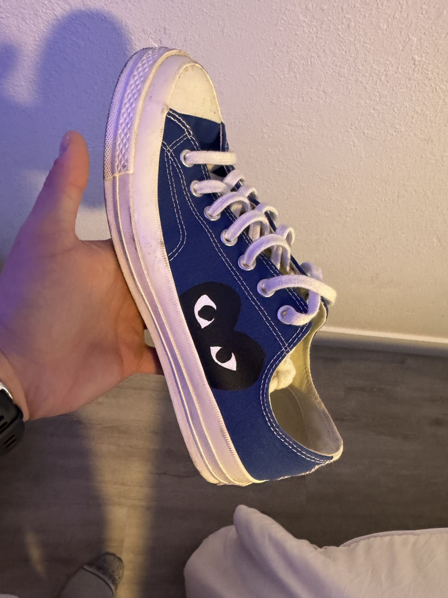 Blue Converse Commo Des (like New)