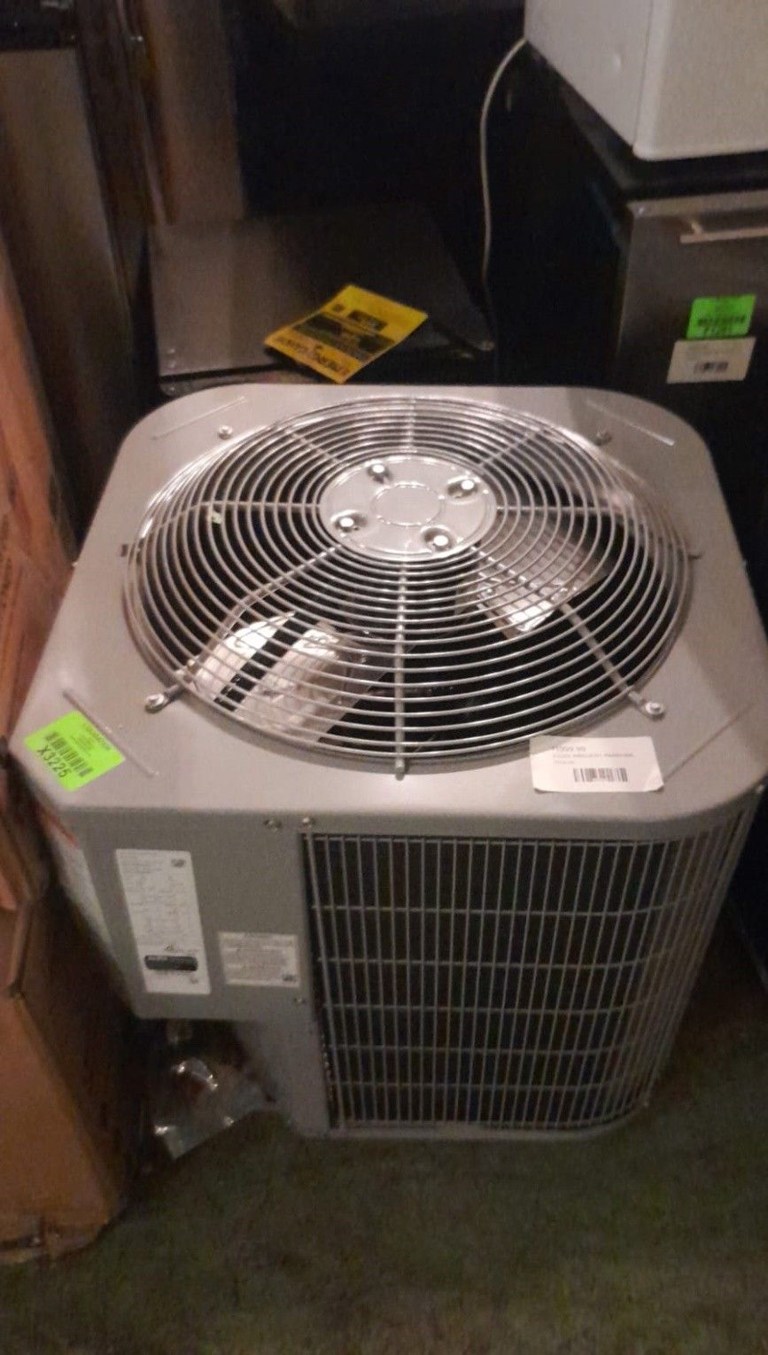AIRQUEST R4A5S18AKAWA 1.5 Ton Air Conditioner Condenser for Sale in