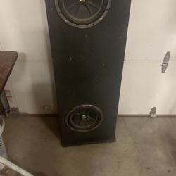 Kicker subwoofer Speaker used 
