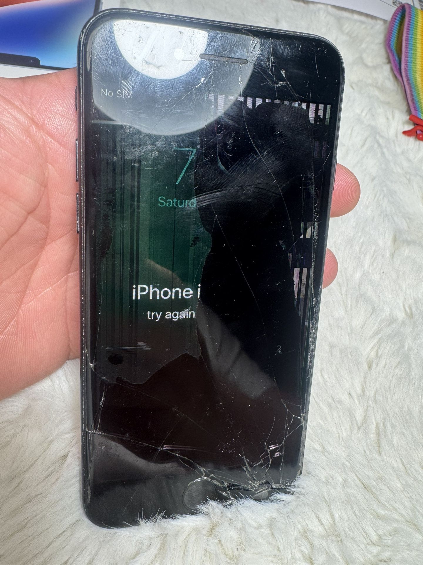 Apple iPhone 7 black for parts or repairs