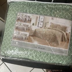 Bed Sheet Set 