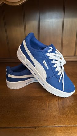 Puma Low-Top Sneakers Blue and White