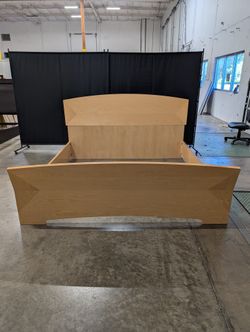 Contemporary Italian Light Wood Cal King Size Bed Frame with Curved Headboard