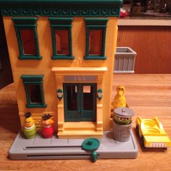 Vintage SESAME STREET PLAYSET