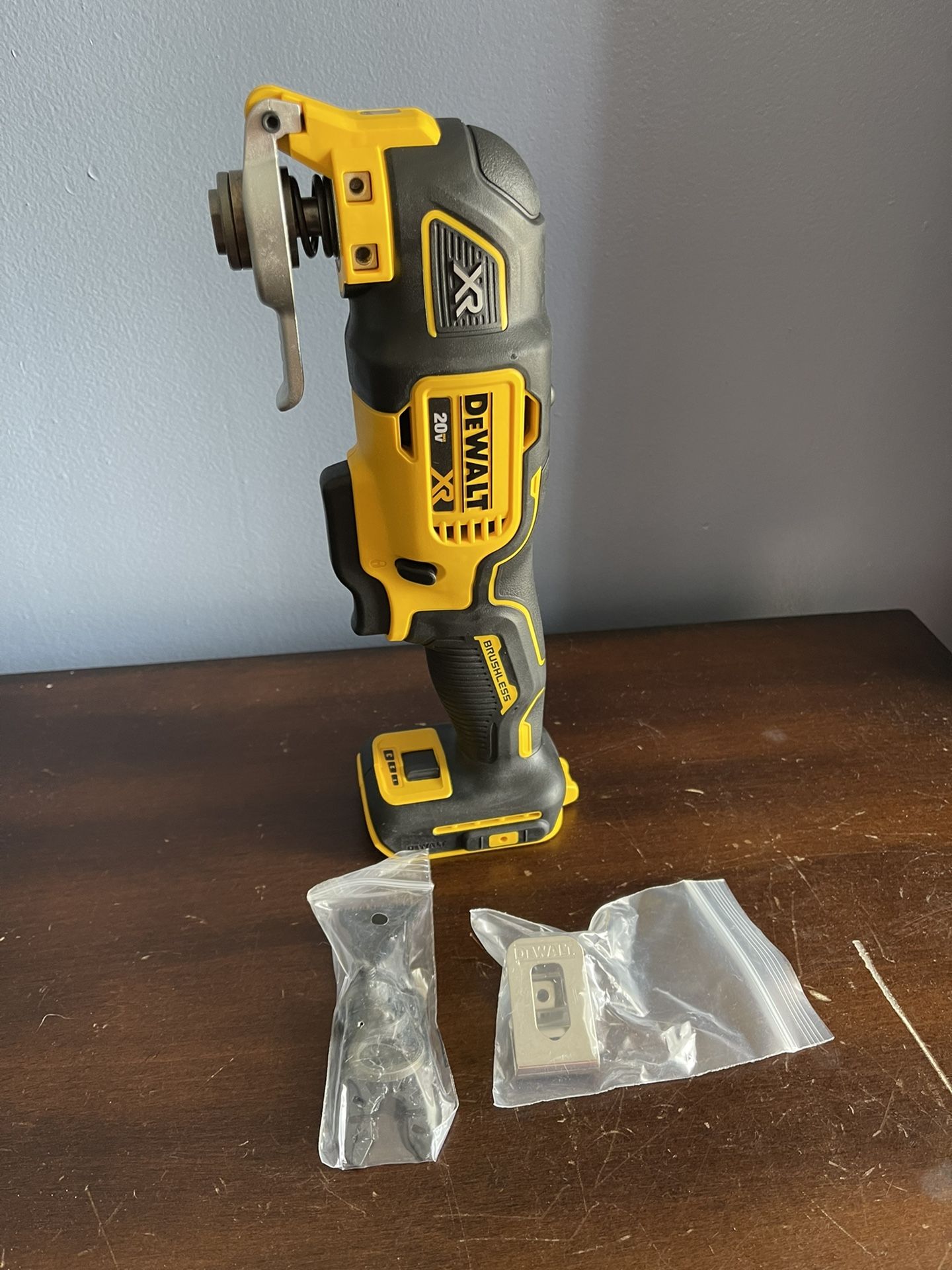 Dewalt Multi Tool Xr 3speeds $80 Firm Price Tool Only Pick Up