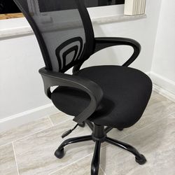 Black Office Chair