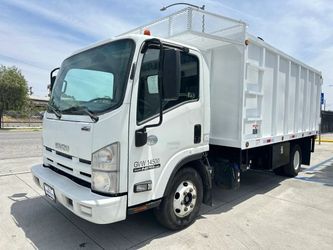 2015 Isuzu Med Duty NPR