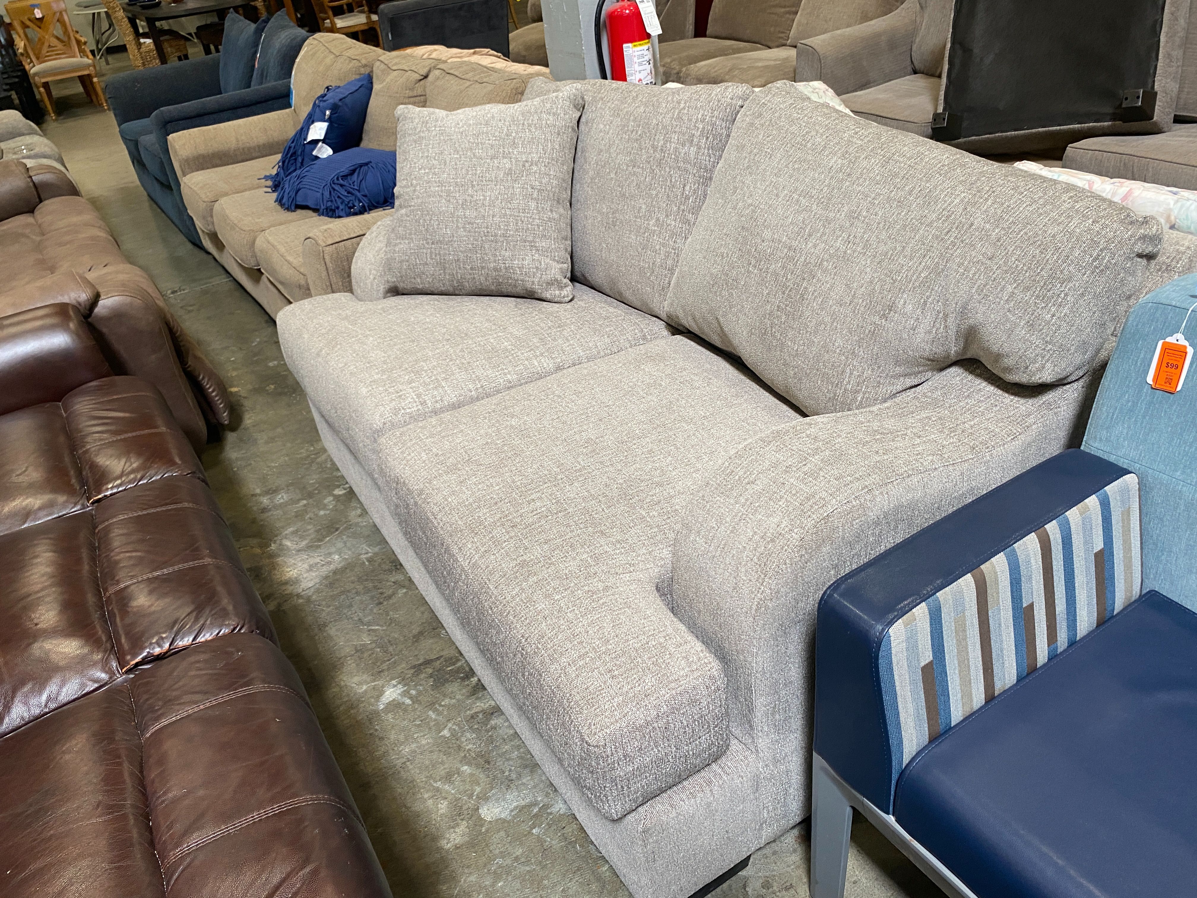 MICHAEL NICHOLAS Palm Beach Fabric Loveseat