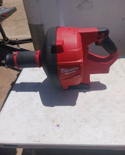 Milwaukee M18 FUEL 18-Volt Lithium-Iron Cordless Plumbing Drain Snake Auger Kit