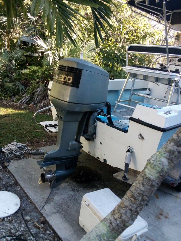 81 T-craft Center console