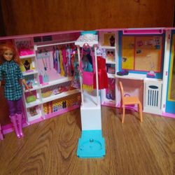 Mattel Barbie Dream Closet Toy Playset