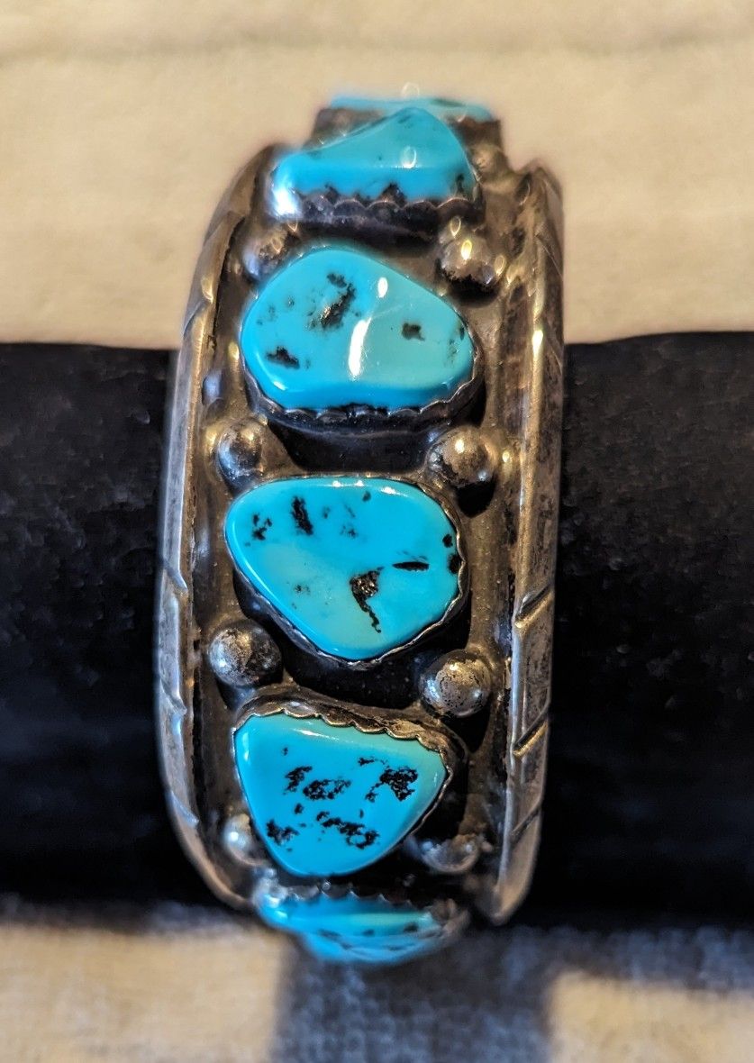 Navajo Turquoise Cuff Bracelet 